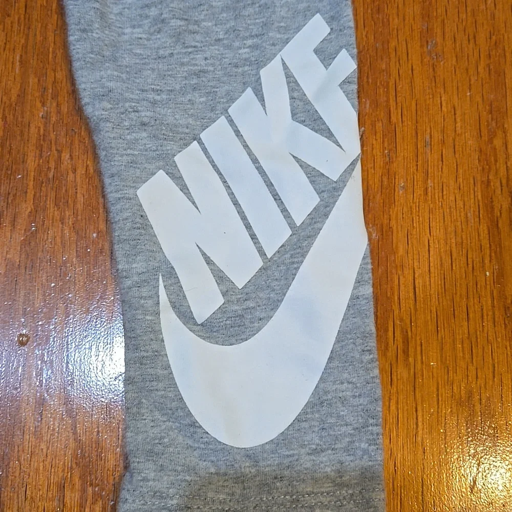 Nike Girls Gray Leggings Size 6X Foldover Waist Just Do It Activewear EUC